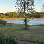 Ved Holckenhavn Fjord アパート *